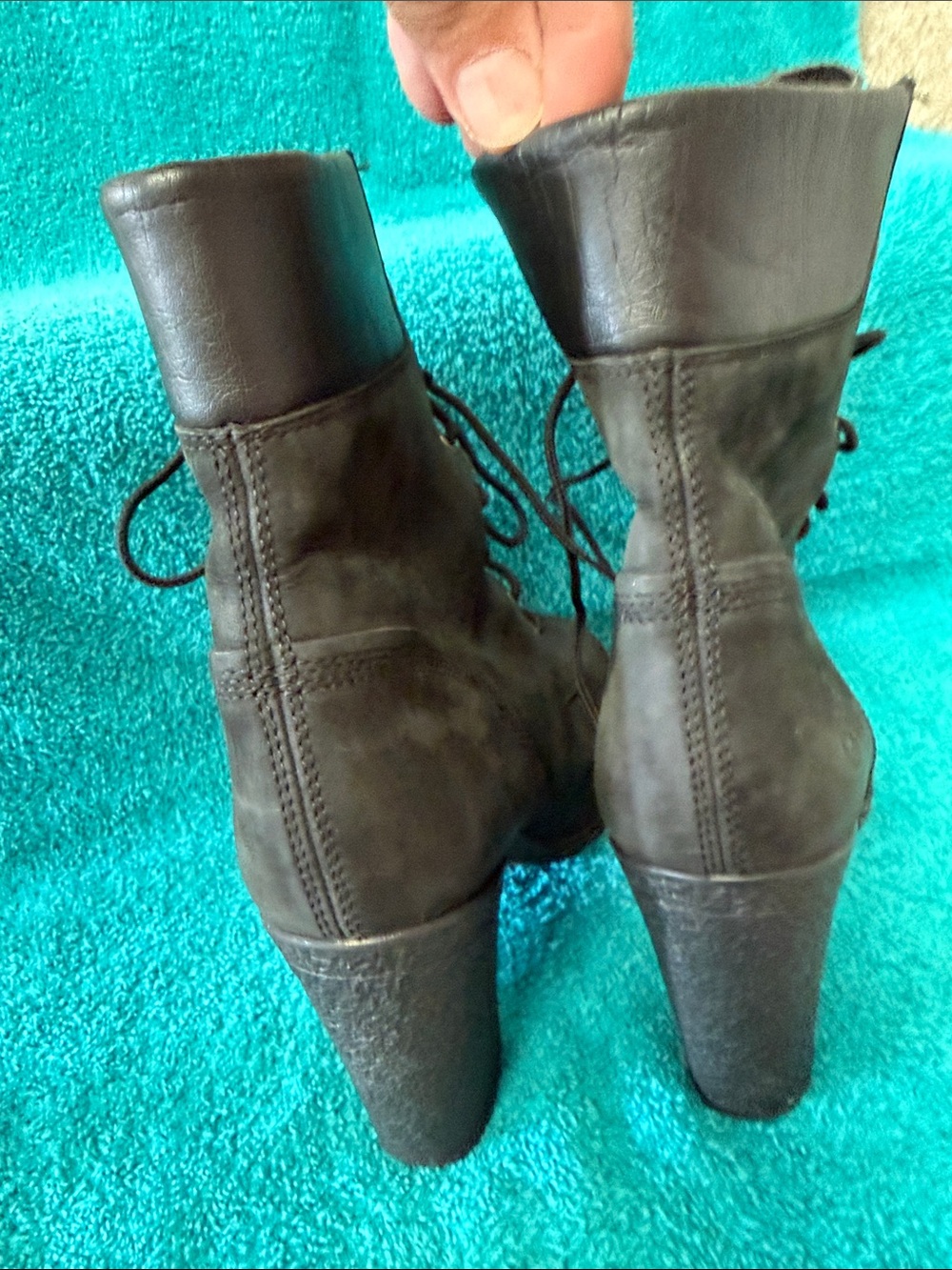 Timberland Women's Black Lace-Up Heeled Ankle Boots